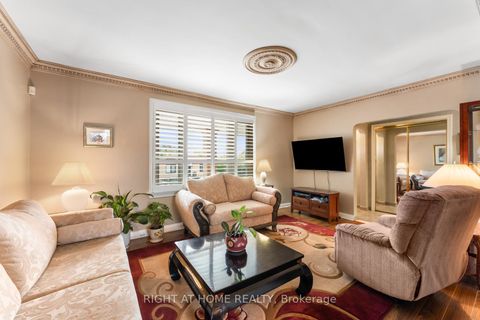 Photo 7 at 254 Richard Clark Drive, CFB, Toronto Photo 7 at 254 Richard Clark Drive, CFB, Toronto