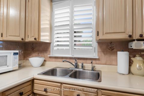 Photo 11 at 254 Richard Clark Drive, CFB, Toronto