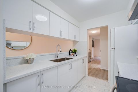 Photo 5 at 140 Spring Forest Square, Malvern West, Toronto Photo 5 at 140 Spring Forest Square, Malvern West, Toronto