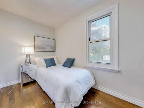 Photo 18 at 1051 Janette Street, Leslie Valley, Newmarket