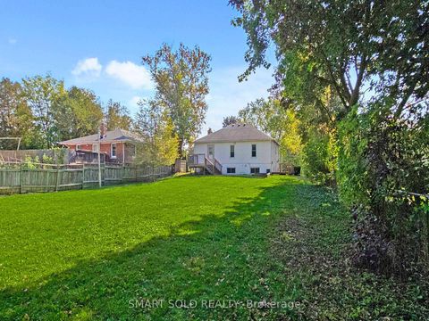Photo 41 at 1051 Janette Street, Leslie Valley, Newmarket