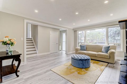 Photo 1 at 46 Bowerbank Drive, Newtonbrook East, Toronto