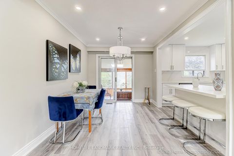 Photo 7 at 46 Bowerbank Drive, Newtonbrook East, Toronto