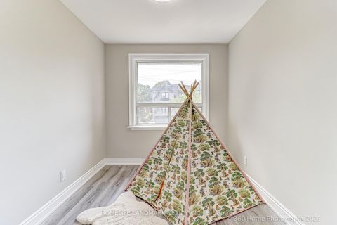 Photo 10 at 46 Bowerbank Drive, Newtonbrook East, Toronto