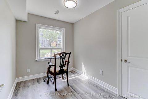 Photo 13 at 46 Bowerbank Drive, Newtonbrook East, Toronto