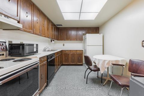 Photo 7 at PH09 - 275 Bamburgh Circle, Steeles, Toronto