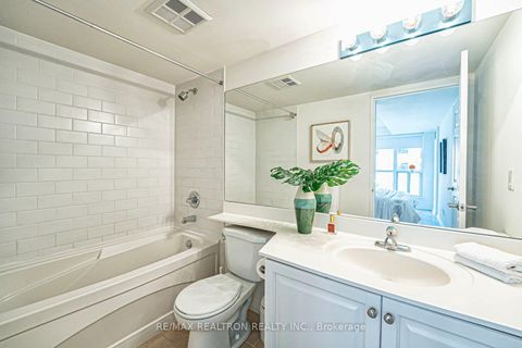 Photo 21 at 318 - 230 King Street E, Moss Park, Toronto