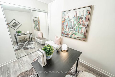 Photo 23 at 318 - 230 King Street E, Moss Park, Toronto