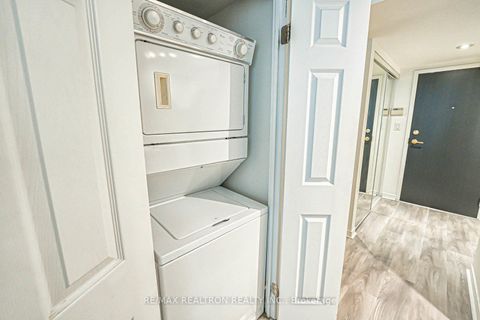 Photo 25 at 318 - 230 King Street E, Moss Park, Toronto