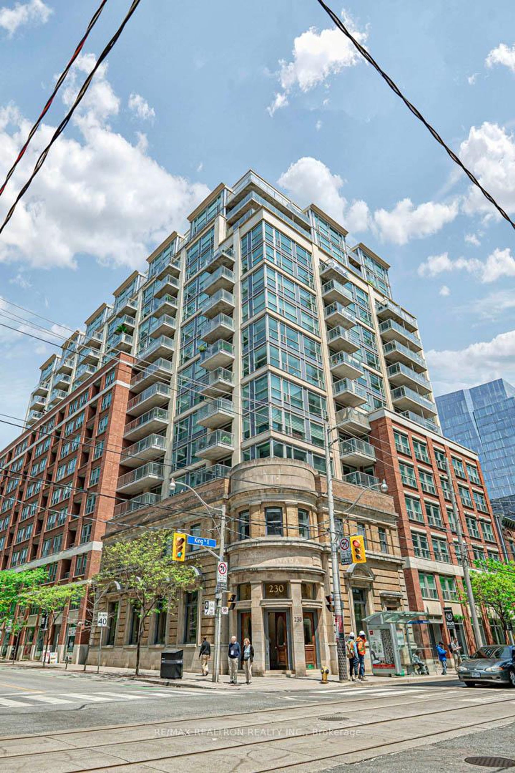 318 - 230 King Street E, Moss Park, Toronto photo number 2