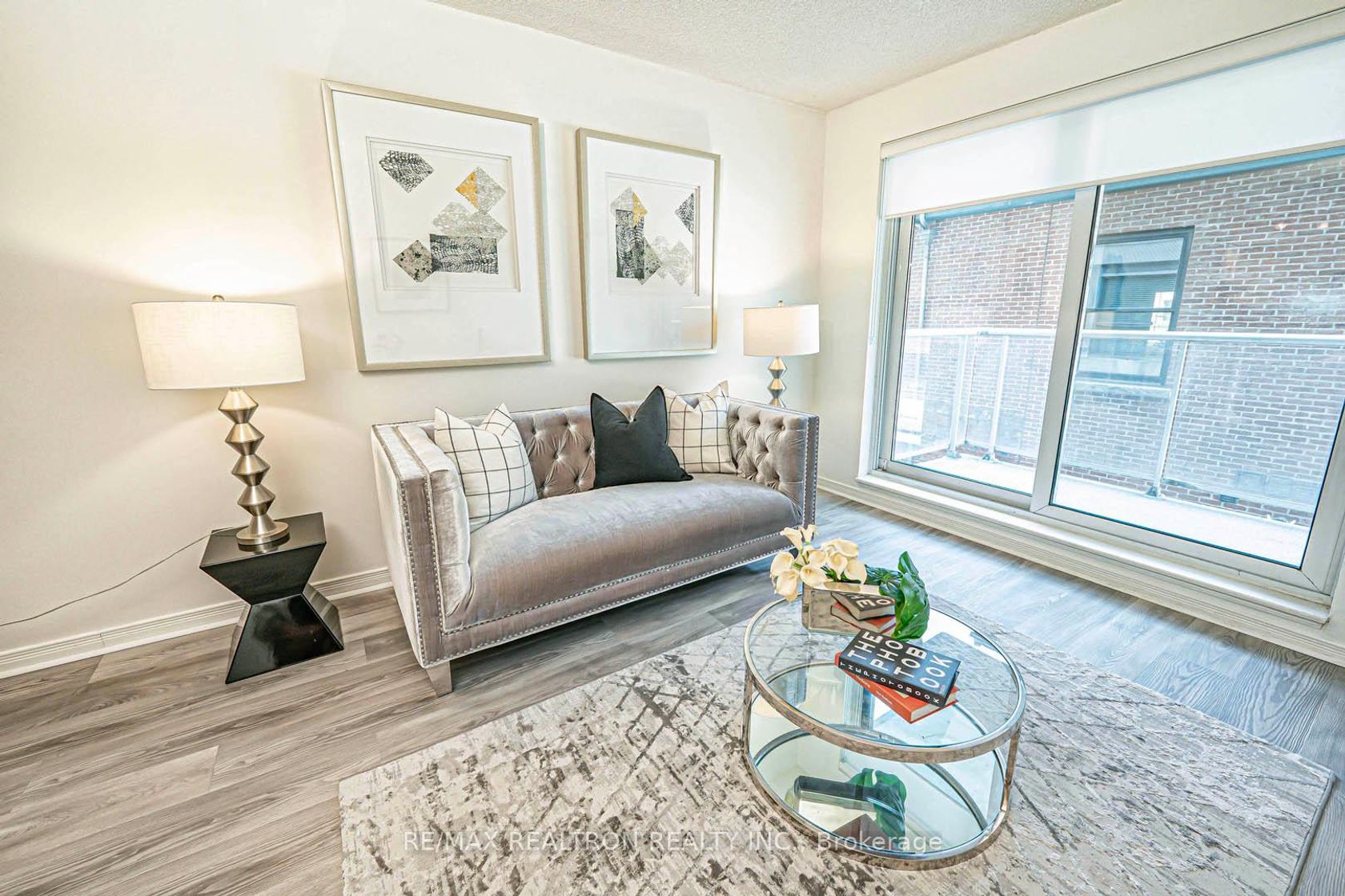 Photo 10 at 318 - 230 King Street E, Moss Park, Toronto Photo 10 at 318 - 230 King Street E, Moss Park, Toronto