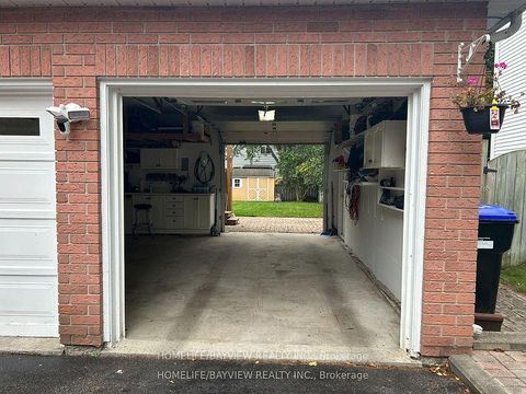 Photo 3 at 999 Anna Maria Avenue, Alcona, Innisfil