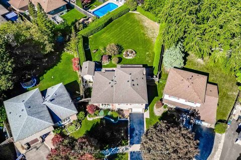 Photo 42 at 36 Devins Drive, Aurora Heights, Aurora