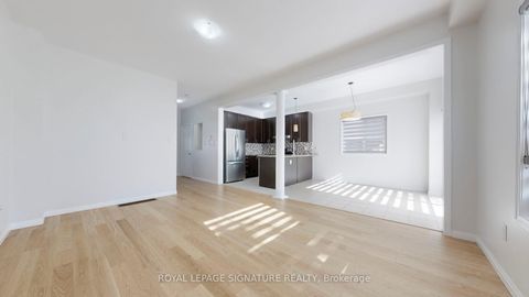 Photo 6 at 138 Sun King Crescent, Shore, Barrie