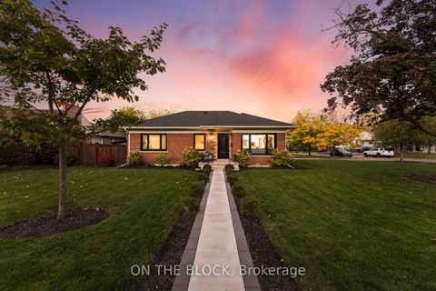 Photo 0 at 38 Lamont Avenue, Pelmo Park W4, Toronto