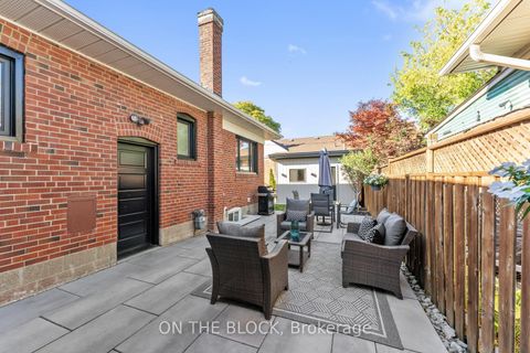 Photo 26 at 38 Lamont Avenue, Pelmo Park W4, Toronto