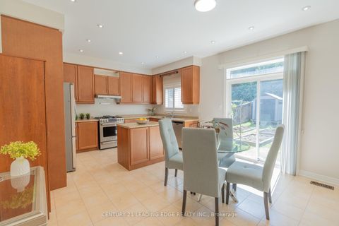 Photo 7 at 1163 Stuffles Crescent, Wyndham, Newmarket