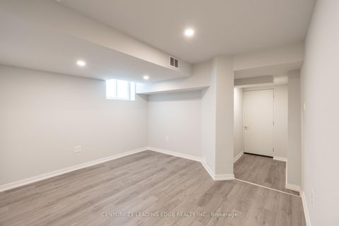 Photo 31 at 1163 Stuffles Crescent, Wyndham, Newmarket