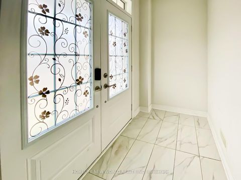 Photo 1 at 77 Brookfam Street, Rural Richmond Hill, Richmond Hill