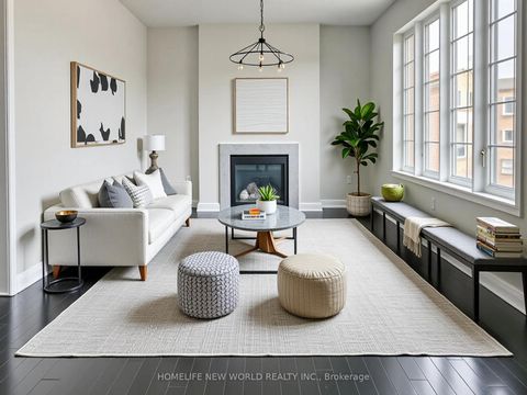 Photo 7 at 77 Brookfam Street, Rural Richmond Hill, Richmond Hill