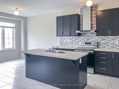 Photo 9 at 77 Brookfam Street, Rural Richmond Hill, Richmond Hill