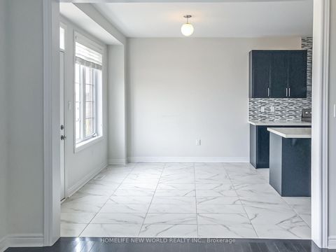 Photo 12 at 77 Brookfam Street, Rural Richmond Hill, Richmond Hill