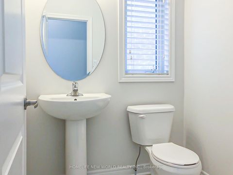 Photo 16 at 77 Brookfam Street, Rural Richmond Hill, Richmond Hill