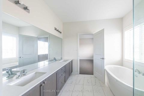 Photo 25 at 77 Brookfam Street, Rural Richmond Hill, Richmond Hill