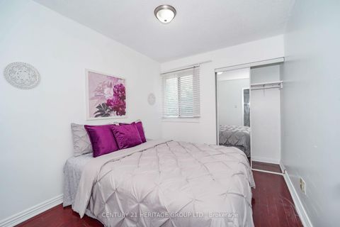 Photo 11 at 176 - 90 Wingarden Court, Malvern, Toronto