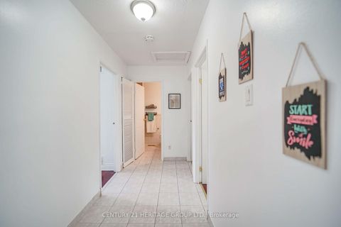 Photo 13 at 176 - 90 Wingarden Court, Malvern, Toronto