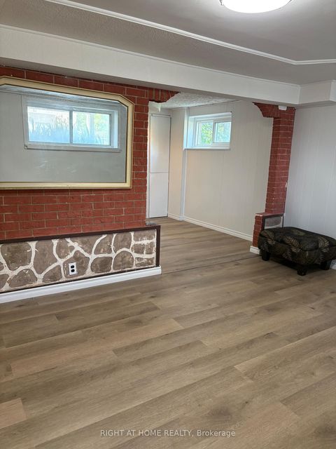 Photo 16 at 3 - 2 White Abbey Park, Maryvale, Toronto