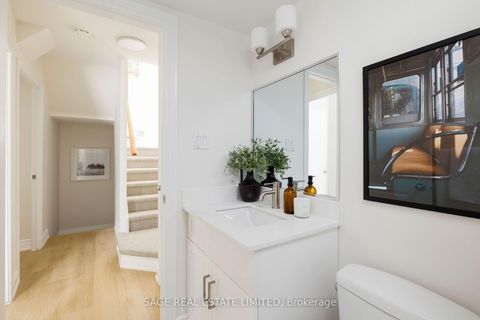 Photo 31 at 811 - 12 Sudbury Street, Niagara, Toronto