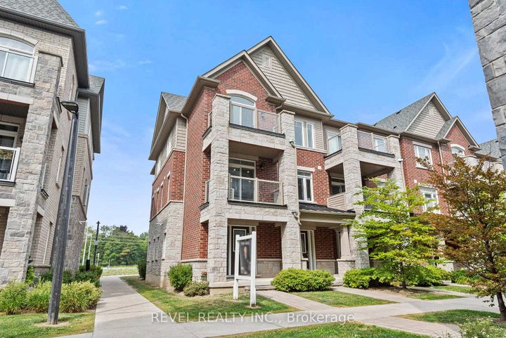 Photo 0 at 2621 Garrison Crossing, Duffin Heights, Pickering