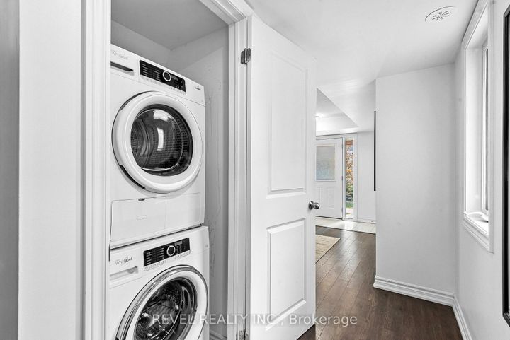 Photo 7 at 2621 Garrison Crossing, Duffin Heights, Pickering