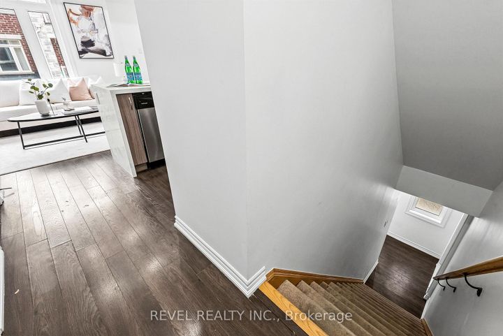 Photo 8 at 2621 Garrison Crossing, Duffin Heights, Pickering