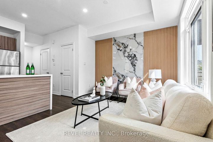 Photo 14 at 2621 Garrison Crossing, Duffin Heights, Pickering