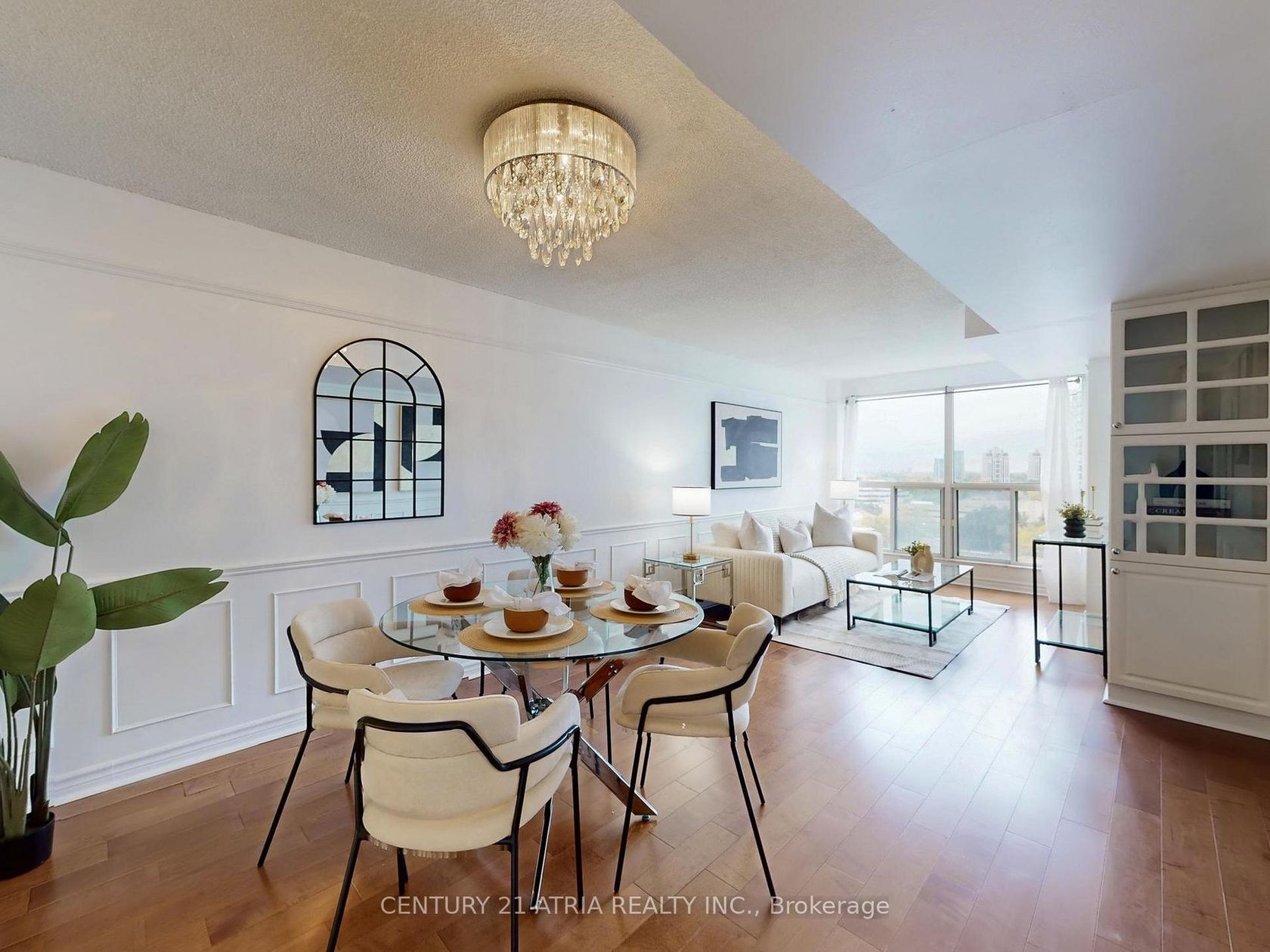 Sph108 - 28 Hollywood Avenue, Willowdale East, Toronto  by Loree Meneguzzi Real Estate Sph108 - 28 Hollywood Avenue, Willowdale East, Toronto