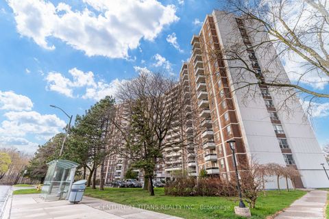 Photo 2 at 1510 - 5 Shady Golfway, Flemingdon Park, Toronto