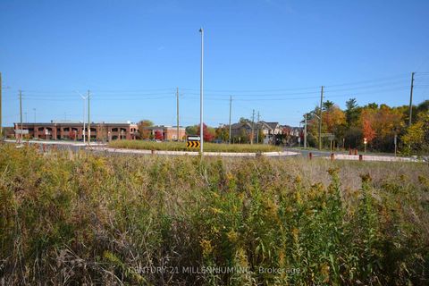 Photo 1 at 4022 Fourth Line, OA Rural Oakville, Oakville