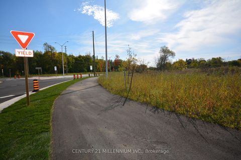 Photo 3 at 4022 Fourth Line, OA Rural Oakville, Oakville
