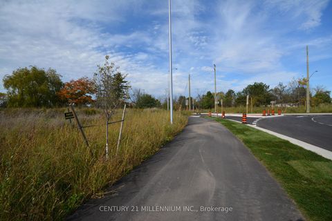 Photo 5 at 4022 Fourth Line, OA Rural Oakville, Oakville