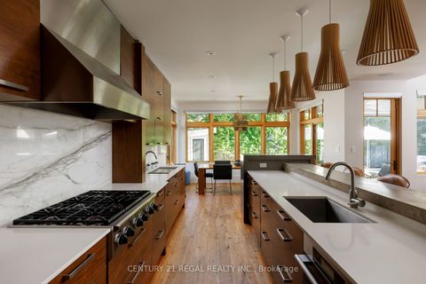 Photo 11 at 2442 Meadowood Crescent, BR Bronte, Oakville