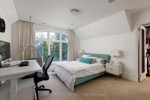 Photo 36 at 2442 Meadowood Crescent, BR Bronte, Oakville