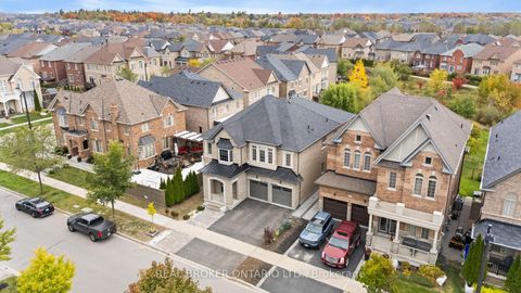 Photo 3 at 41 Pelee Avenue, Kleinburg, Vaughan