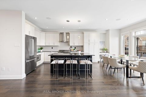 Photo 15 at 41 Pelee Avenue, Kleinburg, Vaughan