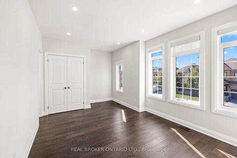 Photo 26 at 41 Pelee Avenue, Kleinburg, Vaughan