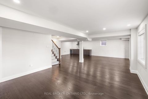 Photo 31 at 41 Pelee Avenue, Kleinburg, Vaughan