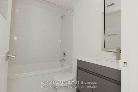 Photo 6 at 1202 - 390 Dixon Road S, The Westway, Toronto