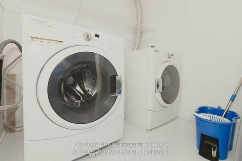 Photo 14 at 1202 - 390 Dixon Road S, The Westway, Toronto