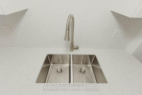 Photo 22 at 1202 - 390 Dixon Road S, The Westway, Toronto